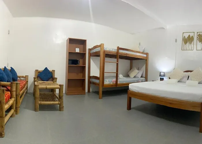A&c Aquino B&B